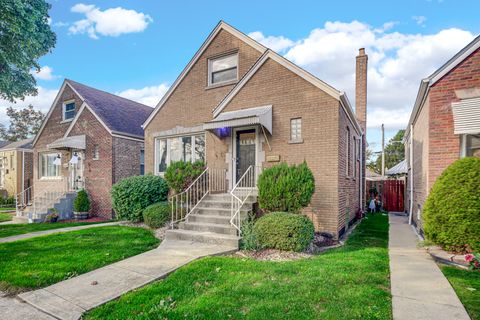 Tiny photo for 5248 S Narragansett Avenue, Chicago, IL 60638 (MLS # 12522115)