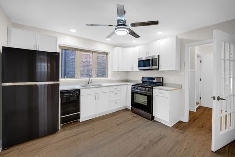 Tiny photo for 5248 S Narragansett Avenue, Chicago, IL 60638 (MLS # 12522115)