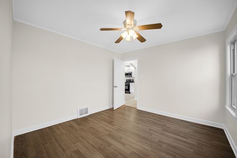 Tiny photo for 5248 S Narragansett Avenue, Chicago, IL 60638 (MLS # 12522115)