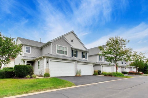 Tiny photo for 2900 Glacier Way #B, Wauconda, IL 60084 (MLS # 12755306)