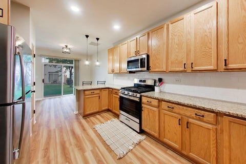 Tiny photo for 2900 Glacier Way #B, Wauconda, IL 60084 (MLS # 12755306)
