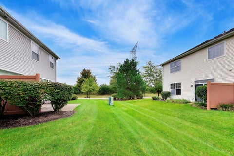 Tiny photo for 2900 Glacier Way #B, Wauconda, IL 60084 (MLS # 12755306)