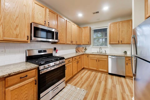 Tiny photo for 2900 Glacier Way #B, Wauconda, IL 60084 (MLS # 12755306)