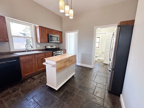 Tiny photo for 712 N Roosevelt Street, Bloomington, IL 61701 (MLS # 12588048)