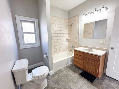 Tiny photo for 712 N Roosevelt Street, Bloomington, IL 61701 (MLS # 12588048)