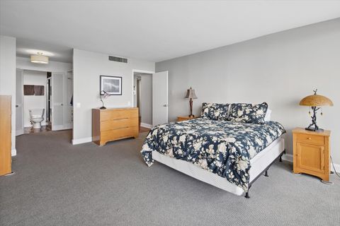 Tiny photo for 3470 N Lake Shore Drive #14B, Chicago, IL 60657 (MLS # 12632315)