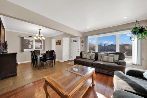 Tiny photo for 6628 W 63rd Place, Chicago, IL 60638 (MLS # 12549827)