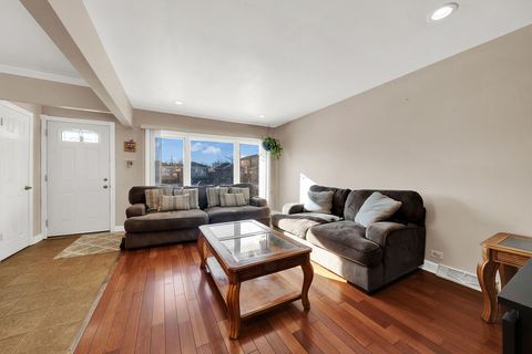 Tiny photo for 6628 W 63rd Place, Chicago, IL 60638 (MLS # 12549827)