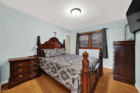Tiny photo for 6628 W 63rd Place, Chicago, IL 60638 (MLS # 12549827)