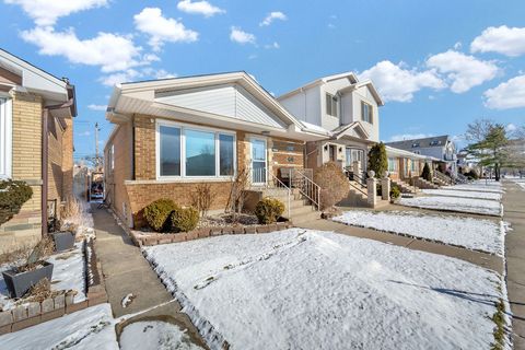 Tiny photo for 6628 W 63rd Place, Chicago, IL 60638 (MLS # 12549827)