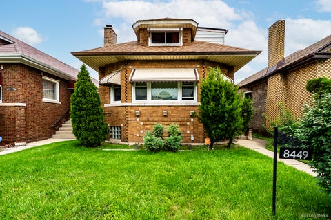 Tiny photo for 8449 S Dante Avenue, Chicago, IL 60619 (MLS # 12622885)
