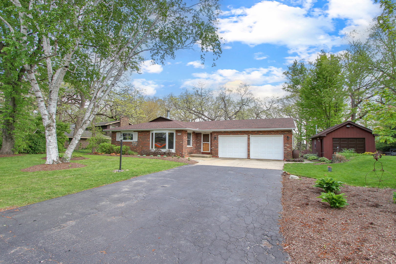 39W609 Lori Lane