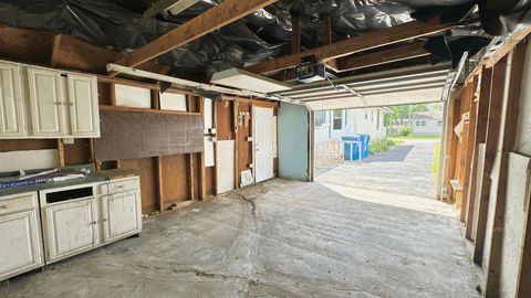 Tiny photo for 15031 Hamlin Avenue, Midlothian, IL 60445 (MLS # 12473967)