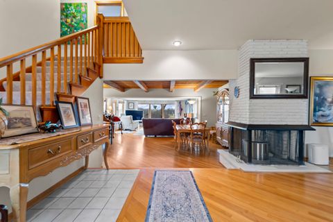 Tiny photo for 27052 W Lakeview Drive S, Lake Barrington, IL 60084 (MLS # 12603374)