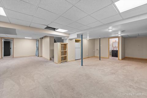 Tiny photo for 2045 Morningview Drive, Hoffman Estates, IL 60192 (MLS # 12601367)