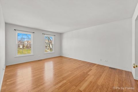 Tiny photo for 2045 Morningview Drive, Hoffman Estates, IL 60192 (MLS # 12601367)