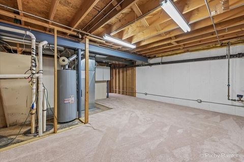 Tiny photo for 2045 Morningview Drive, Hoffman Estates, IL 60192 (MLS # 12601367)