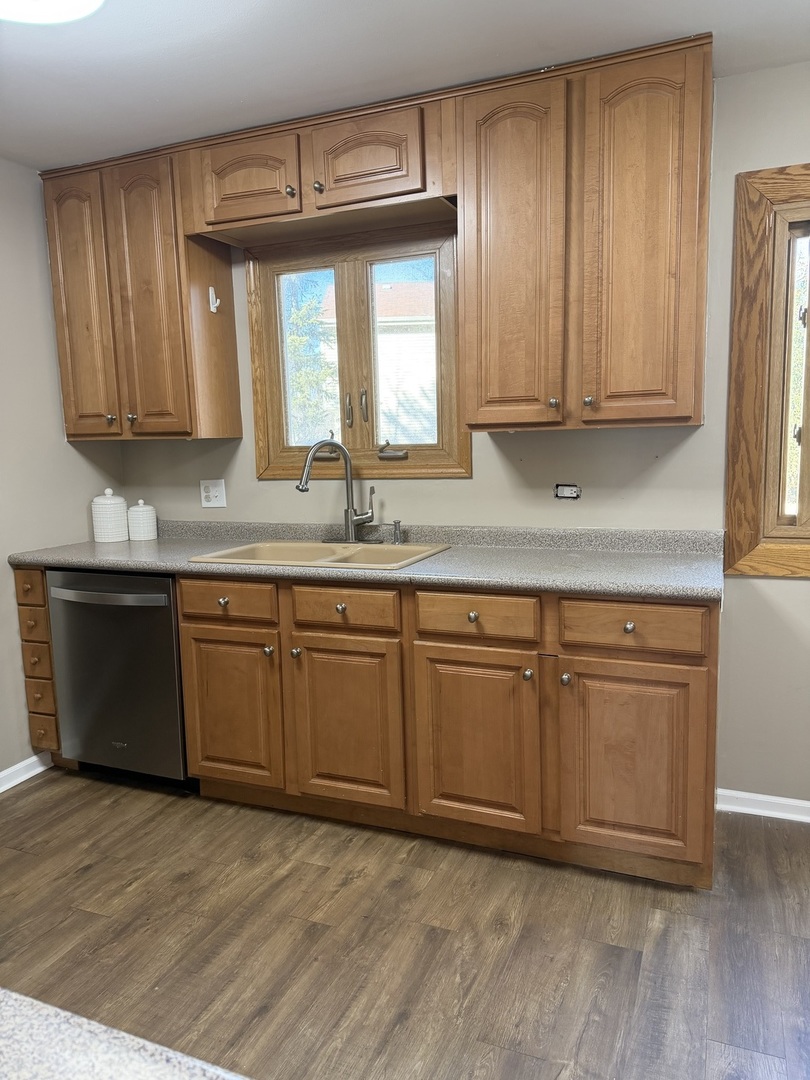 776 W Appletree Lane