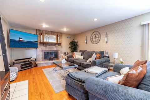 Tiny photo for 18319 Holland Road, Lansing, IL 60438 (MLS # 12612782)