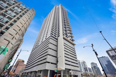 235 W VAN BUREN Street 2722 Chicago IL 60607