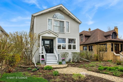 6927 N Oleander Avenue Chicago IL 60631