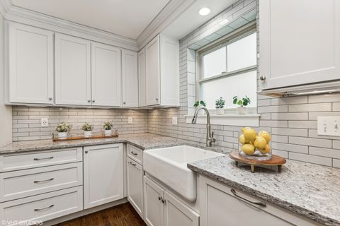 Tiny photo for 1007 Harris Road, Grayslake, IL 60030 (MLS # 12558702)