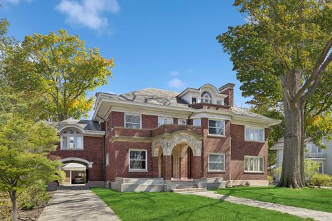 A home in Oak Park