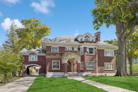 A home in Oak Park