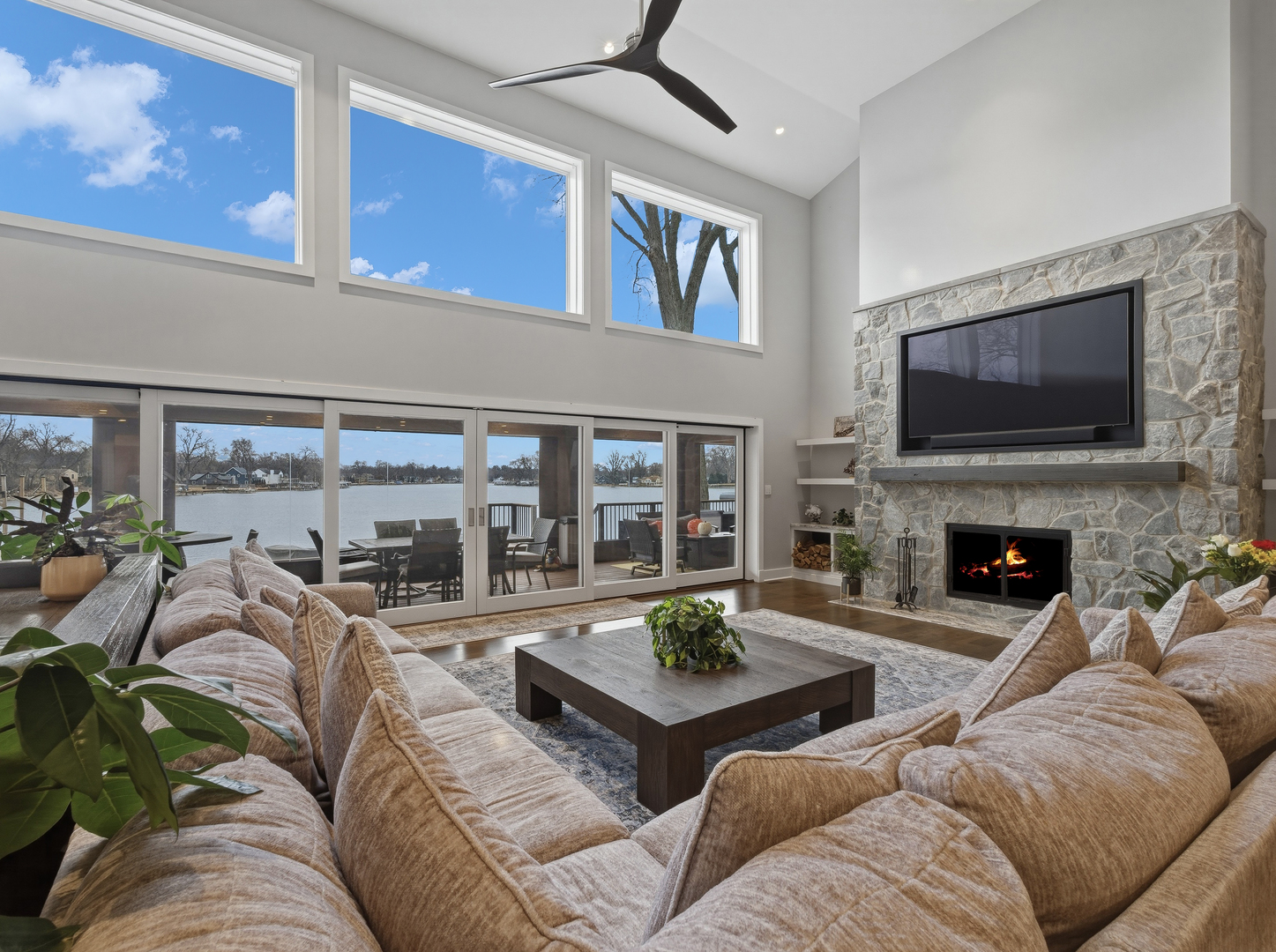 2323 W Fairview Avenue