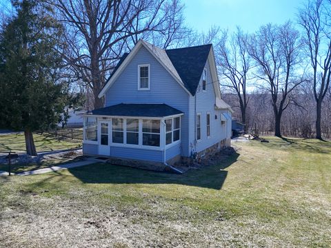 Photo of 171 Main Street, Fontana, WI 53125 (MLS # 12581704)