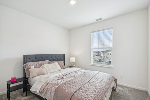 Tiny photo for 1077 Moraine Drive, South Elgin, IL 60177 (MLS # 12618587)