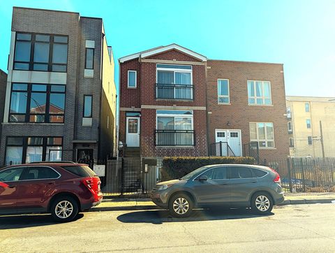 515 S Campbell Avenue 3 Chicago IL 60612