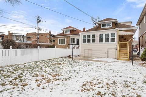 Tiny photo for 7718 W Westwood Drive, Elmwood Park, IL 60707 (MLS # 12557444)