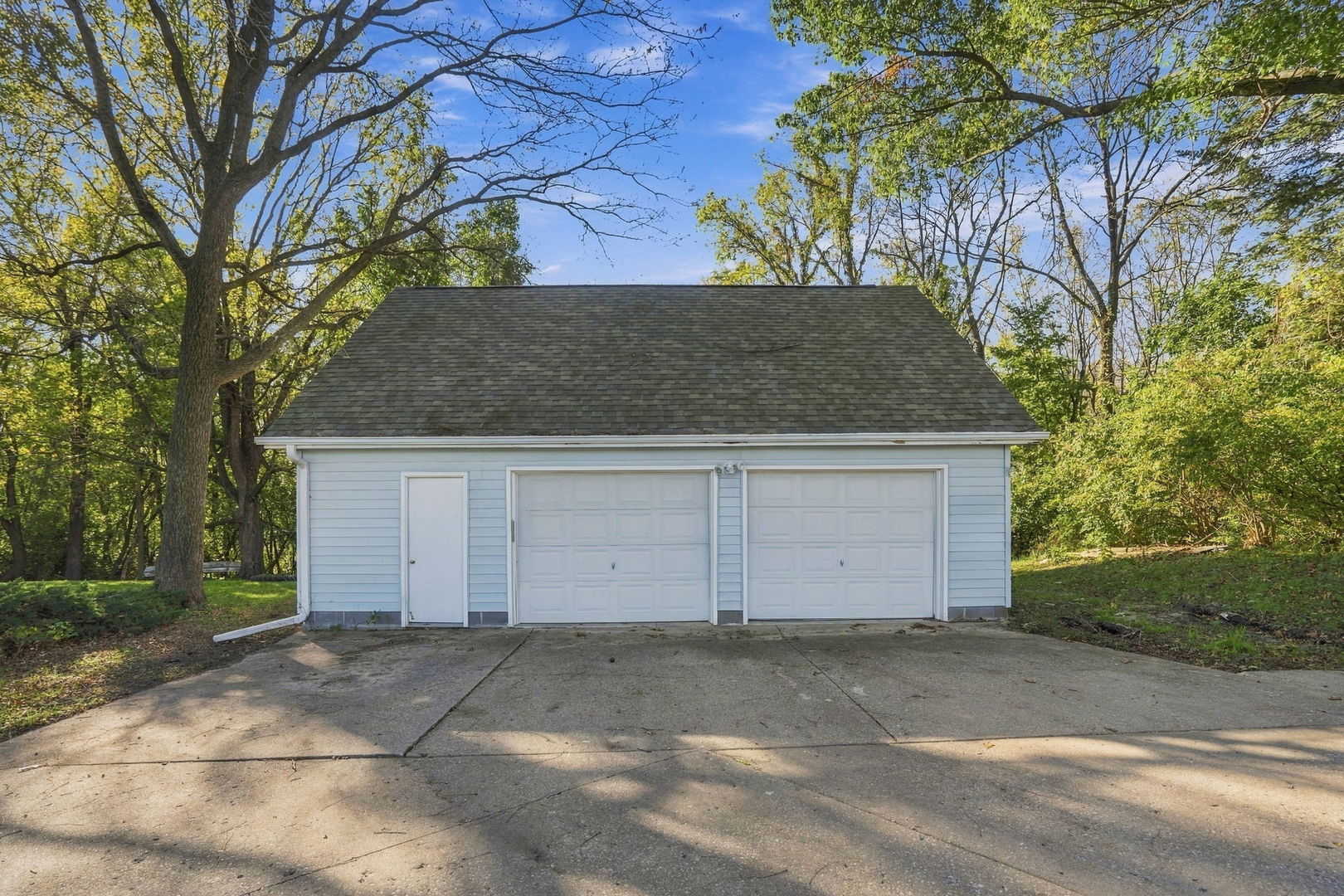 908 Leroy Street