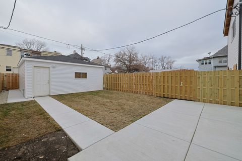 Tiny photo for 306 N Lockwood Avenue, Chicago, IL 60644 (MLS # 12574118)
