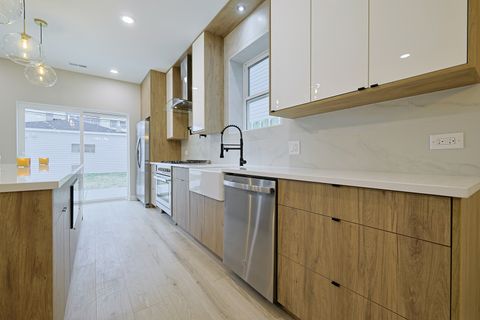 Tiny photo for 306 N Lockwood Avenue, Chicago, IL 60644 (MLS # 12574118)