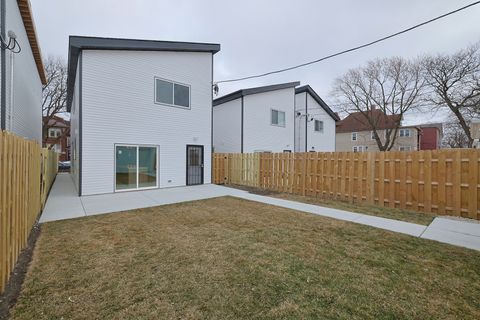 Tiny photo for 306 N Lockwood Avenue, Chicago, IL 60644 (MLS # 12574118)