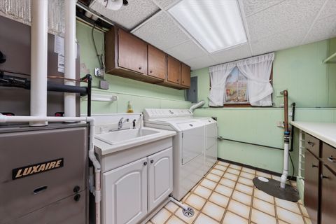 Tiny photo for 15100 Crescent Green Drive, Oak Forest, IL 60452 (MLS # 12489425)