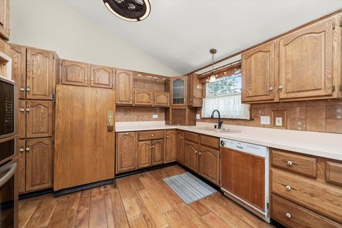 Tiny photo for 15100 Crescent Green Drive, Oak Forest, IL 60452 (MLS # 12489425)