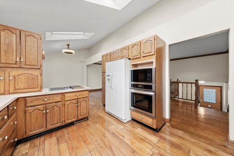 Tiny photo for 15100 Crescent Green Drive, Oak Forest, IL 60452 (MLS # 12489425)