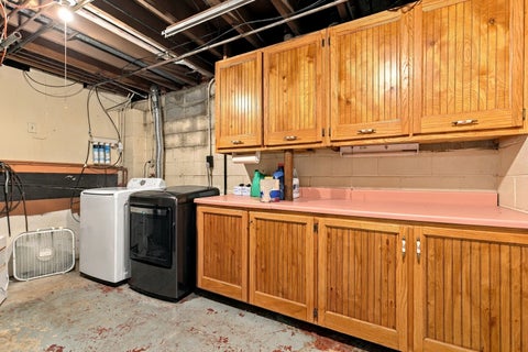 Tiny photo for 4520 Canterbury Lane, Davenport, IA 52806 (MLS # 12768220)