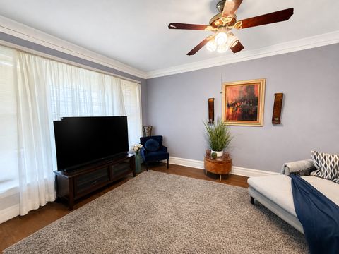 Tiny photo for 6641 S University Avenue, Chicago, IL 60637 (MLS # 12631575)