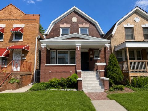Photo of Chicago, IL 60637 (MLS # 12631575)