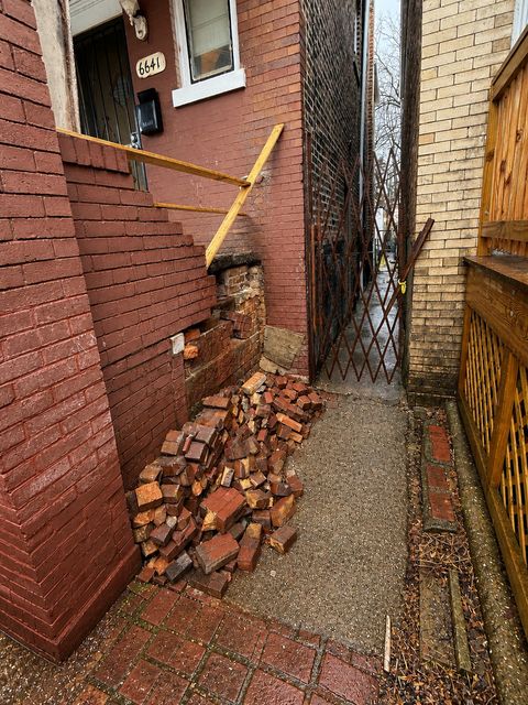 Tiny photo for 6641 S University Avenue, Chicago, IL 60637 (MLS # 12631575)