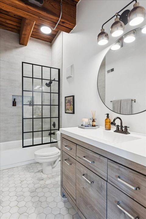 Tiny photo for 225 W HURON Street #415, Chicago, IL 60654 (MLS # 12462479)