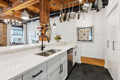 Tiny photo for 225 W HURON Street #415, Chicago, IL 60654 (MLS # 12462479)