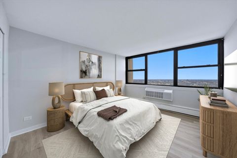 Tiny photo for 5740 N Sheridan Road #17D, Chicago, IL 60660 (MLS # 12588599)