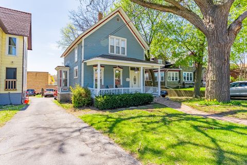 Tiny photo for 168 Villa Street, Elgin, IL 60120 (MLS # 12627349)