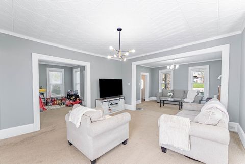 Tiny photo for 168 Villa Street, Elgin, IL 60120 (MLS # 12627349)