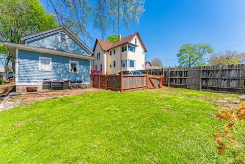 Tiny photo for 168 Villa Street, Elgin, IL 60120 (MLS # 12627349)